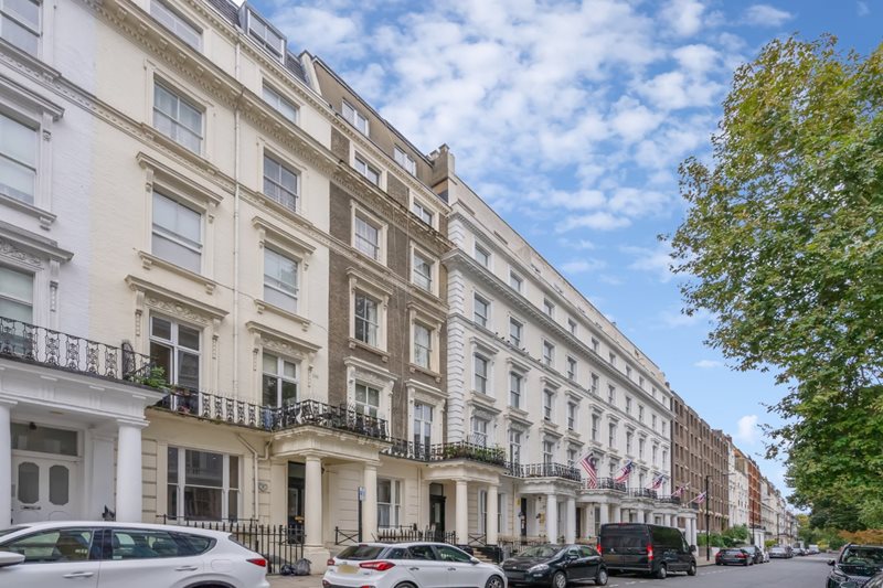 Queensborough Terrace, Bayswater, W2