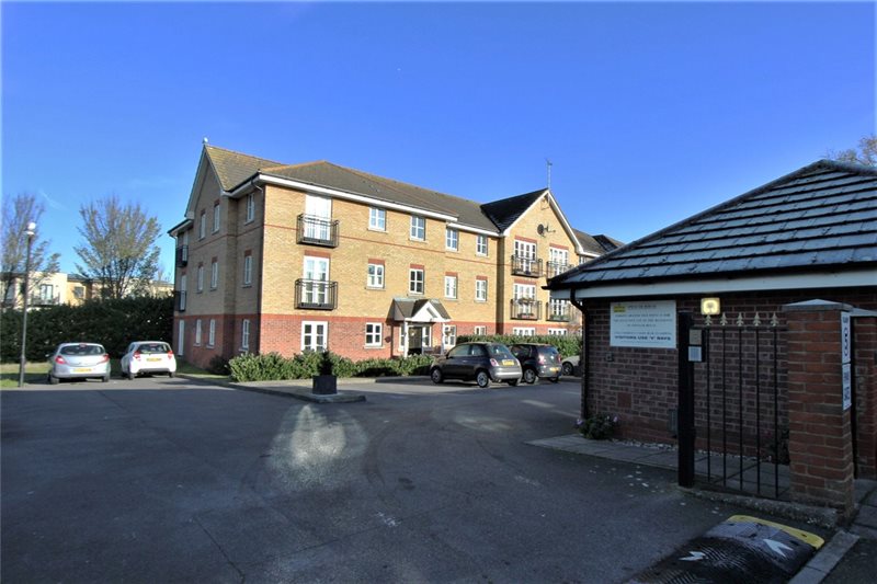 Ensign Close, Leigh-on-Sea, Essex, SS9