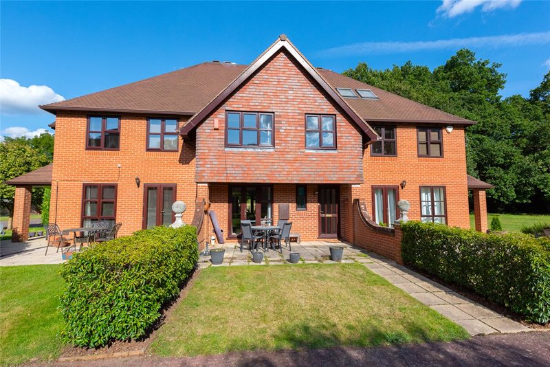 Heathlands Court, Wokingham, Wokingham, Berkshire, RG40