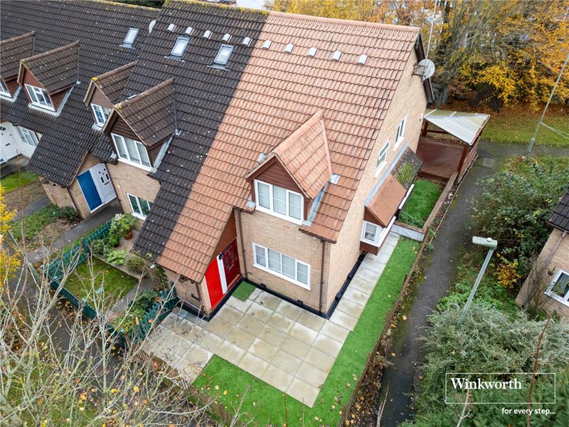 Ammanford Green, Ruthin Close, London, NW9