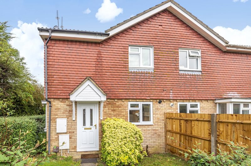 Longstock Close, Chineham, Basingstoke, Hampshire, RG24