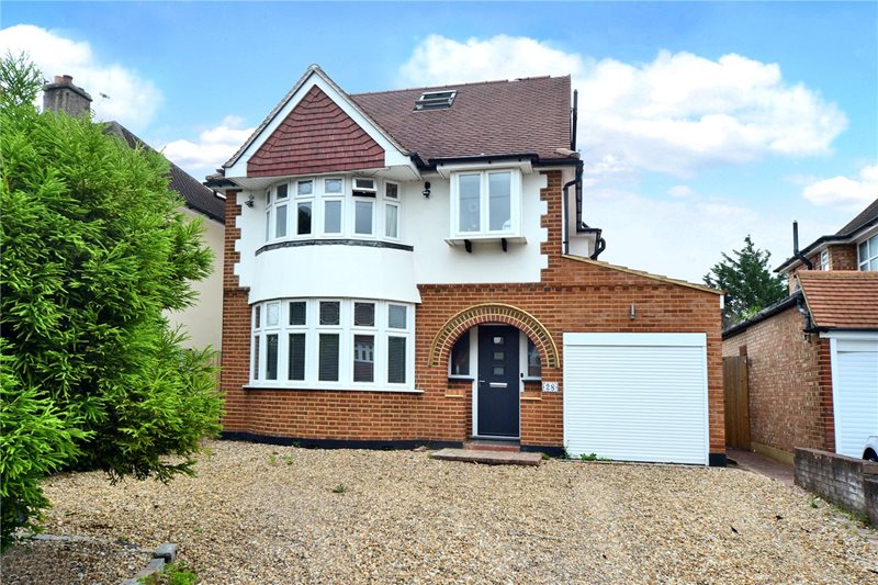 Mortimer Crescent, Worcester Park, Surrey, KT4