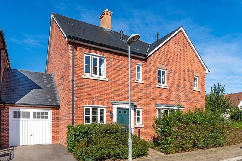 Griffin Close, Wimborne, Dorset, BH21