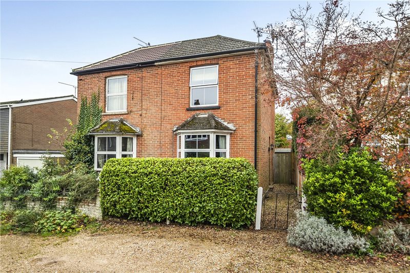 Mount Pleasant, Farnham, Surrey, GU9