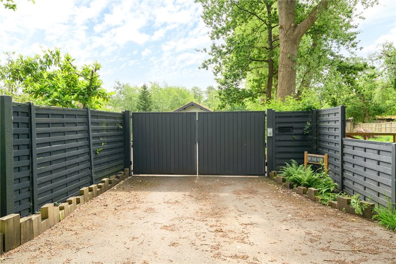 Wey Meadows, Weybridge, Surrey, KT13