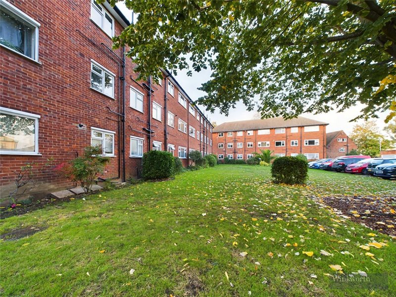 Oak Hill Crescent, Surbiton, KT6