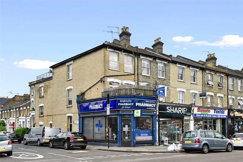 Uxbridge Road, Shepherds Bush, London, W12