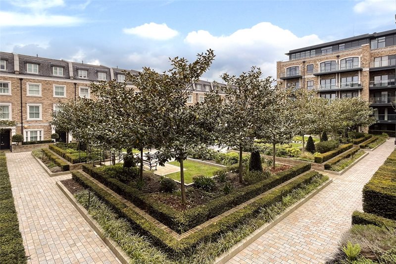 Renaissance Square Apartments, Palladian Gardens, Chiswick, London, W4