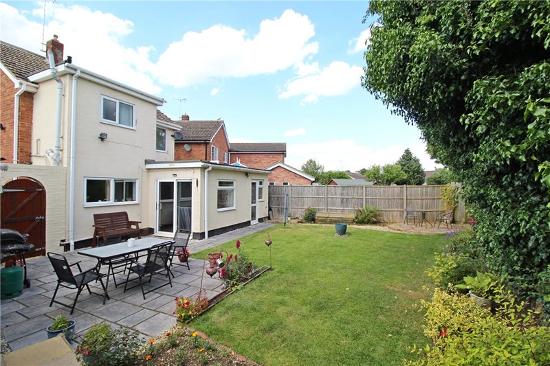 Cedar Close, Market Deeping, Peterborough, Lincolnshire, PE6