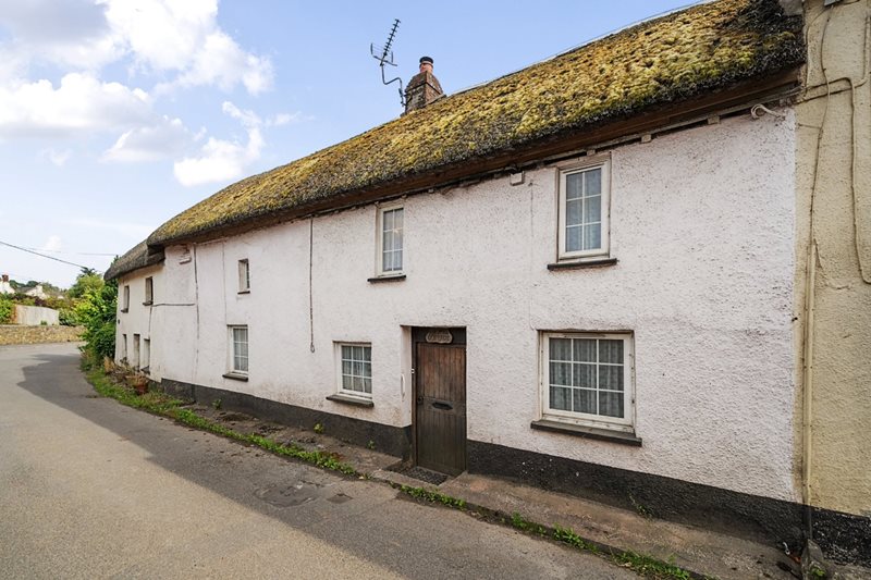 Chulmleigh Road, Morchard Bishop, Crediton, Devon, EX17