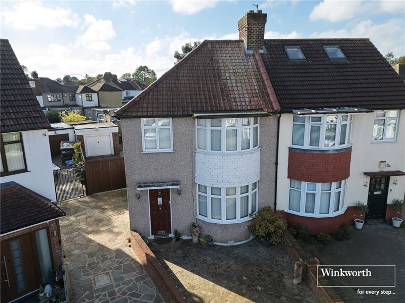 Briarwood Close, Kingsbury, London, NW9