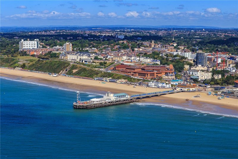 Seamoor Road, Bournemouth, Dorset, BH4