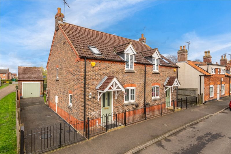 West Street, Folkingham, Sleaford, NG34