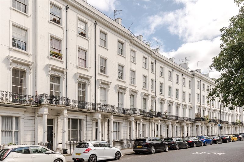 Gloucester Terrace, Bayswater, W2