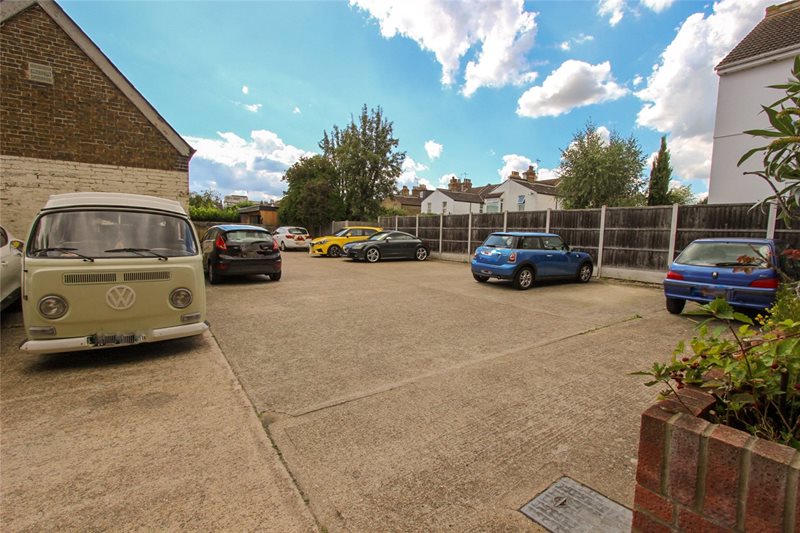 Glendale Gardens, Leigh-on-Sea, Essex, SS9