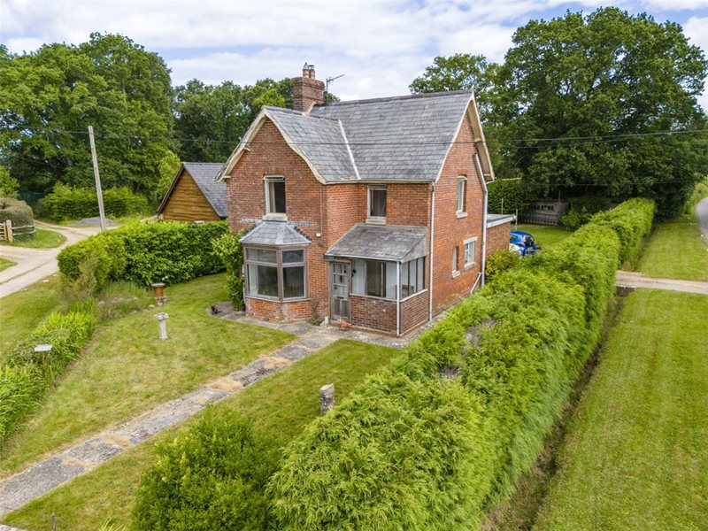 Burts Lane, Mannington, Wimborne, Dorset, BH21