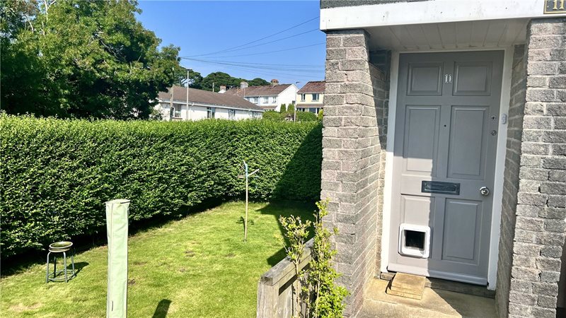 Mayflower Close, Dartmouth, TQ6