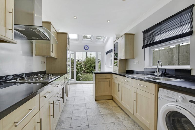 Dorchester Road, Weybridge, Surrey, KT13