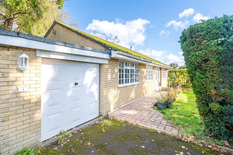 Sunnybank Way, Colehill, Wimborne, Dorset, BH21