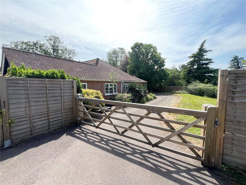 Richmond Farm, Brickworth Road, Whiteparish, Wiltshire, SP5