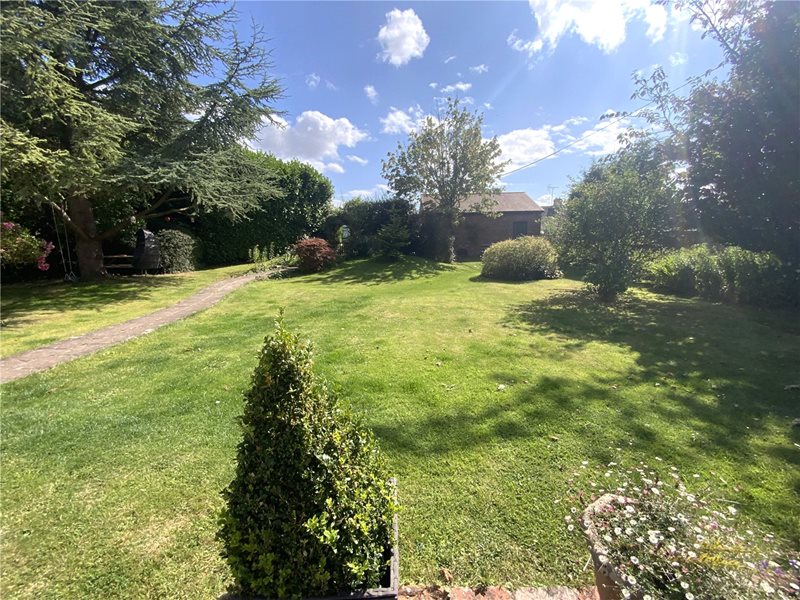 Park Lane, Cherhill, Calne, Wiltshire, SN11