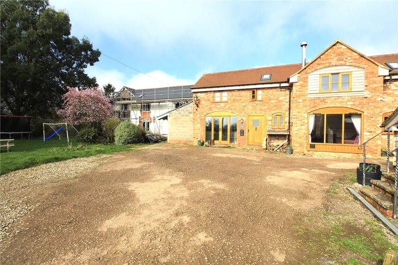 Moat Lane, Taynton, Gloucester, Gloucestershire, GL19