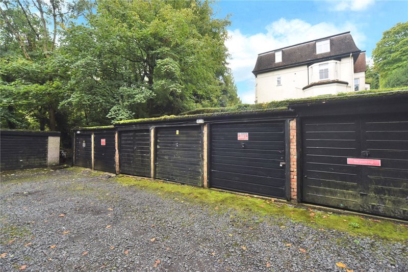 Salmons Lane, Whyteleafe, Surrey, CR3