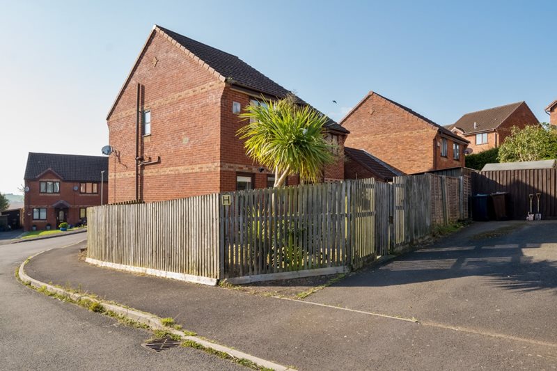 Avranches Avenue, Crediton, Devon, EX17