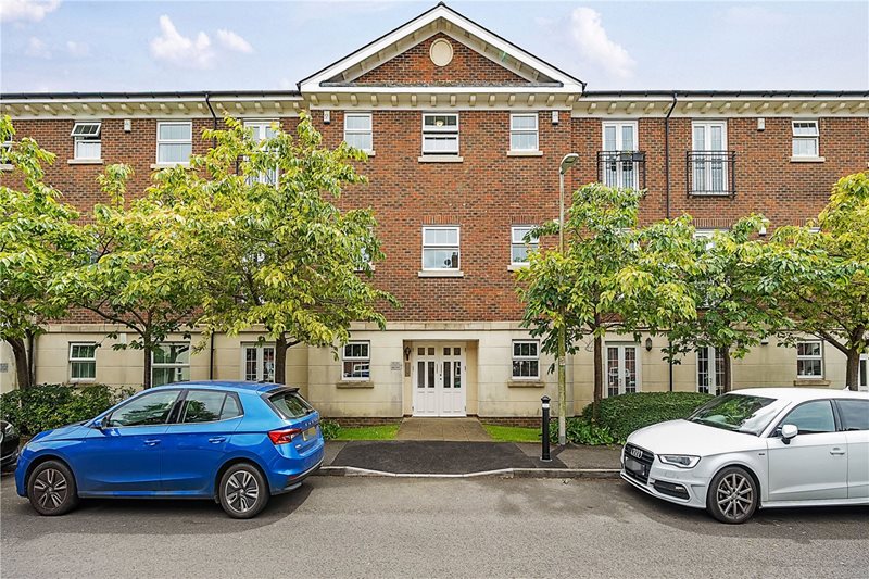 Jago Court, Newbury, RG14