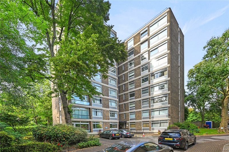 Park Close, Ilchester Place, London, W14