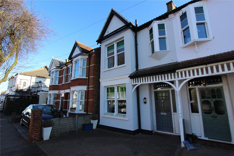 Woodfield Road, Leigh-on-Sea, Essex, SS9