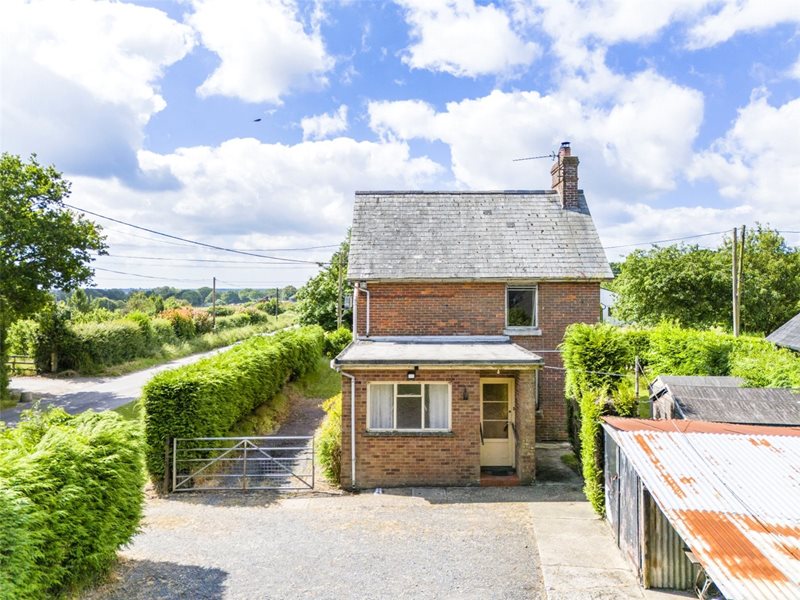 Burts Lane, Mannington, Wimborne, Dorset, BH21