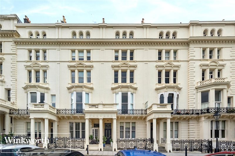 Palmeira Square, Hove, East Sussex, BN3