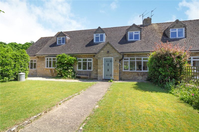 Cleeve Road, Gotherington, Cheltenham, Gloucestershire, GL52