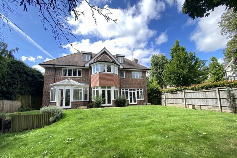 Park Grove, Knotty Green, Beaconsfield, HP9