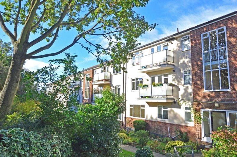 Riverview Heights, Eglinton Hill, Shooters Hill, London, SE18