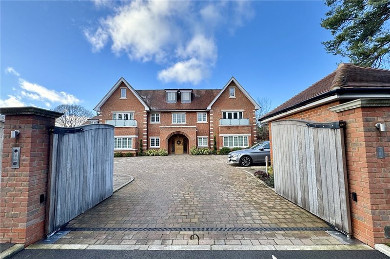 Amersham Road, Beaconsfield, Buckinghamshire, HP9