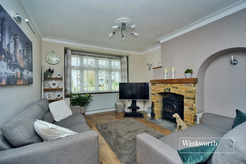 Elmstead Gardens, Worcester Park, Surrey, KT4