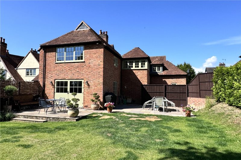 Denham Lane, Chalfont St. Peter, Gerrards Cross, Buckinghamshire, SL9