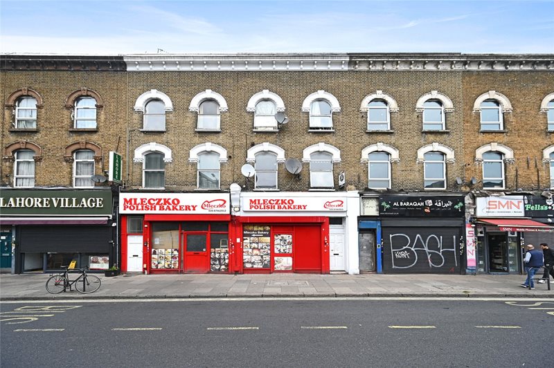 Uxbridge Road, London, W12