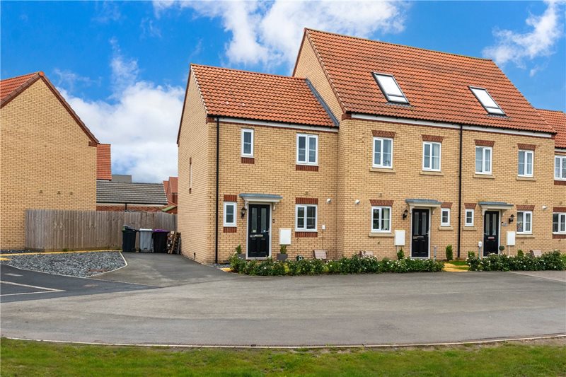 Perth Close, Bourne, Lincolnshire, PE10