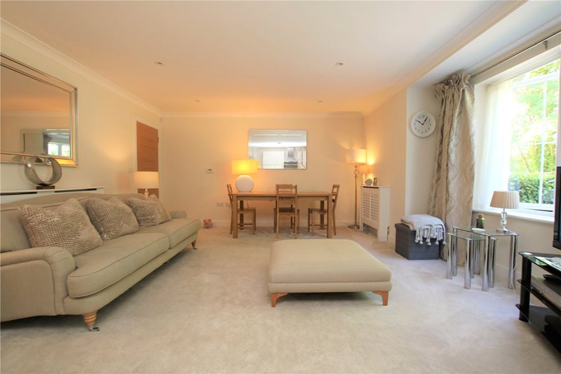 Reservoir Crescent, Reading, Berkshire, RG1