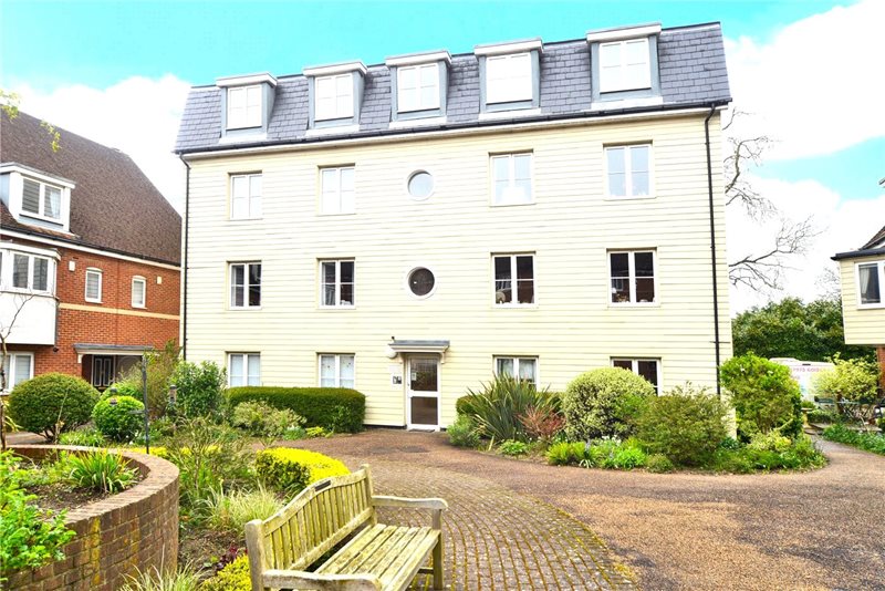 Wingfield Court, Banstead, Surrey, SM7