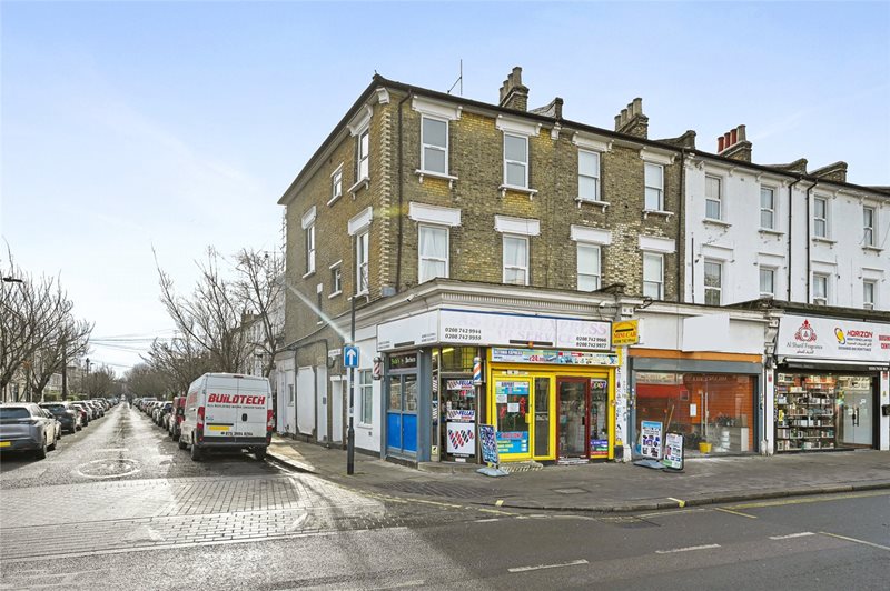 Uxbridge Road, Shepherds Bush, London, W12