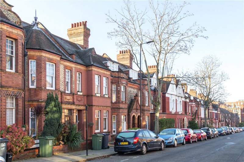 Barcombe Avenue, London, SW2