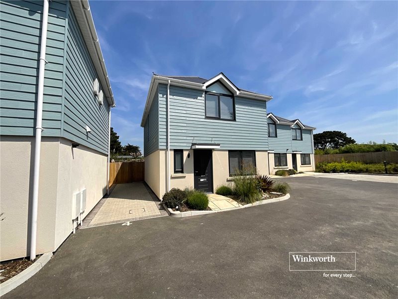 Bure Brook Mews, Highcliffe, BH23