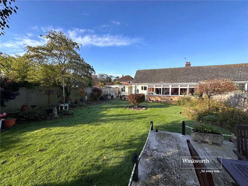 Pine Crescent, Highcliffe, Christchurch, BH23