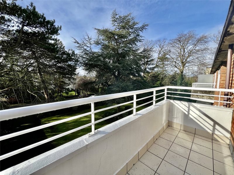 Portarlington Road, Bournemouth, BH4