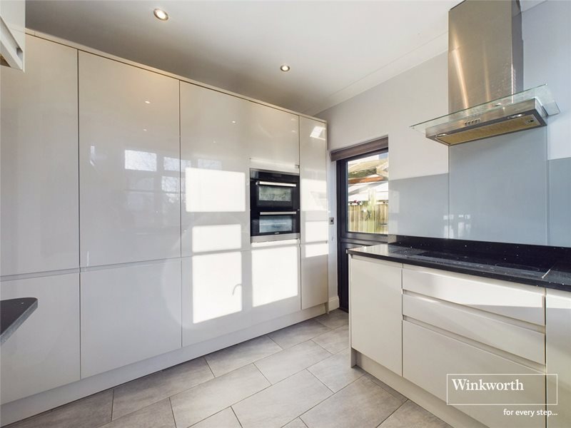 Woodland Close, Kingsbury, London, NW9