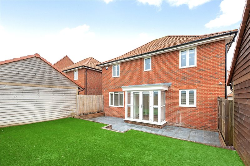 Winder Place, Aylesham, Canterbury, Kent, CT3